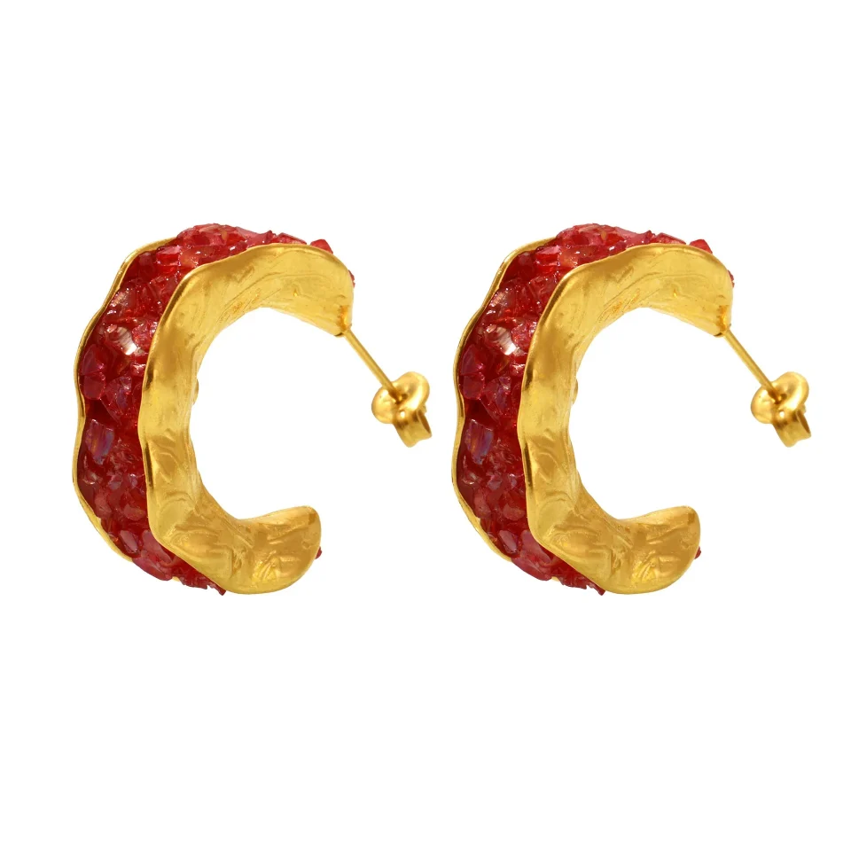 OUDADA F1696 Gold Red Cubic Zirconia C-Hoop Earrings - Flat Lay Product Showcase