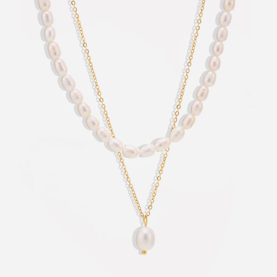 adjustable-layered-pearl-necklace-with-shell-pendants-for-women