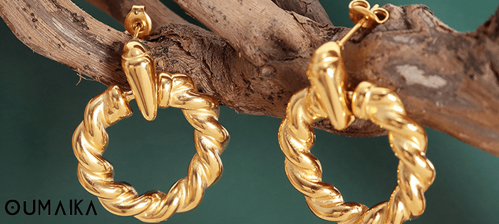 Mixing dangler earrings with bracelets and rings