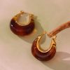F998-RED-RESIN-GOLD-EARRINGS