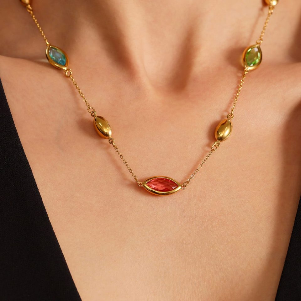 Model accessory glass stone necklace txp280