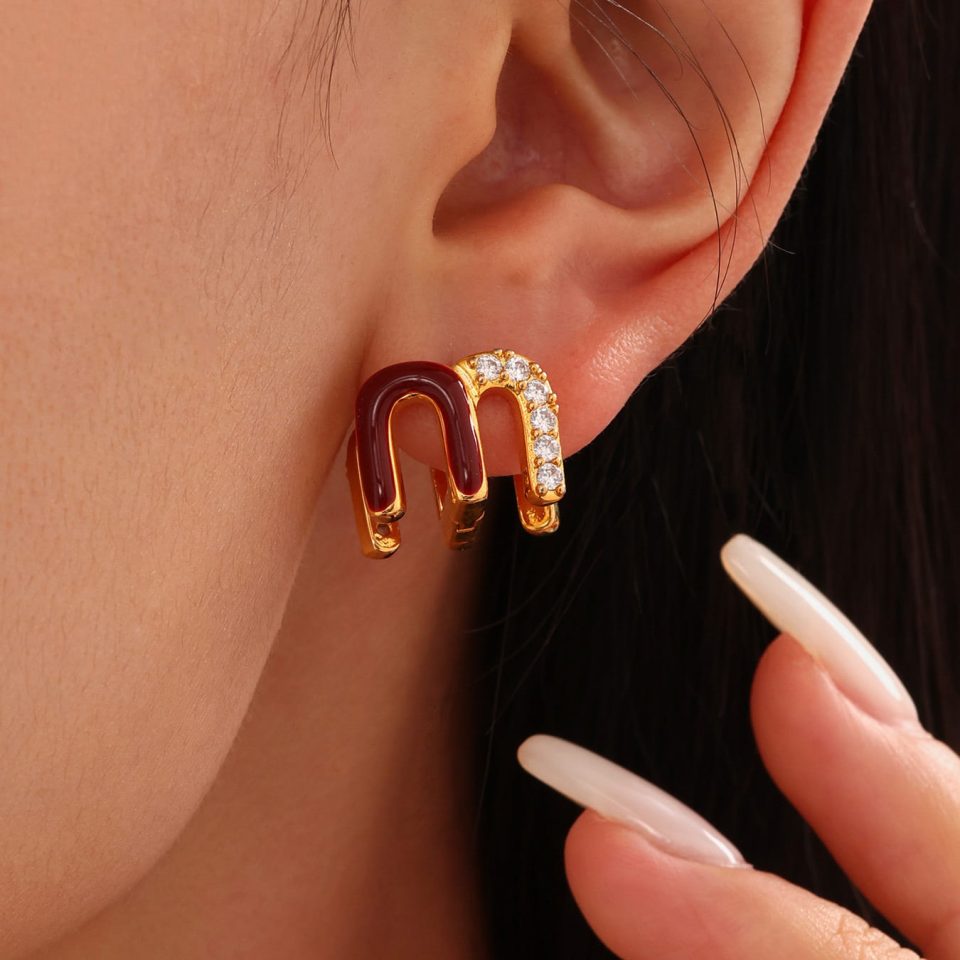 Model wearing zircon earrings F324