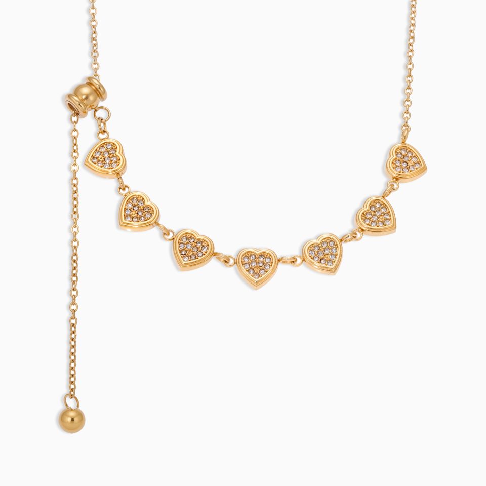 Gold Heart Tassel Necklace with Adjustable Pull Design – Product Display